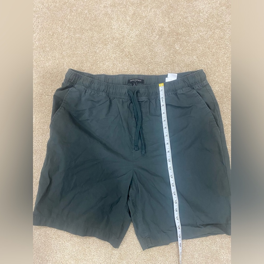 Banana Republic shorts